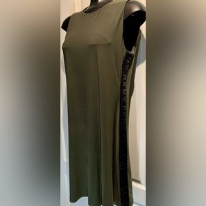 NWT Black DKNY Panels Sz S Olive / Army Dress Stretch Sleeveless Keyhole Button